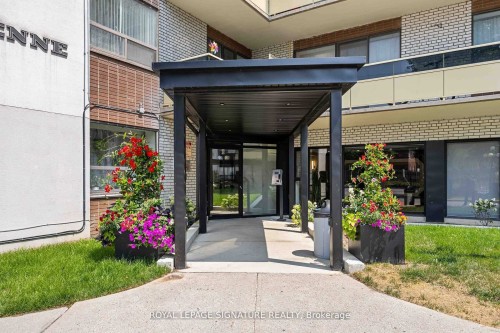 502-921 Midland Avenue, Toronto, ON - Outdoor With Balcony