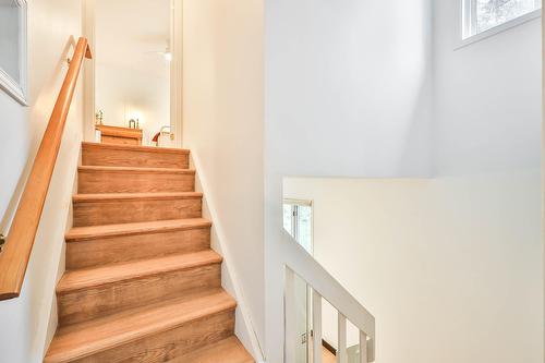 Escalier - 129 Ch. Laporte, Val-Des-Bois, QC - Indoor Photo Showing Other Room