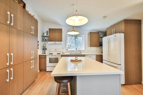 Cuisine - 129 Ch. Laporte, Val-Des-Bois, QC - Indoor Photo Showing Kitchen