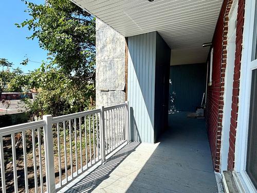 Balcony - 2142-2142 Boul. Grand, Montréal (Côte-Des-Neiges/Notre-Dame-De-Grâce), QC - Outdoor With Exterior
