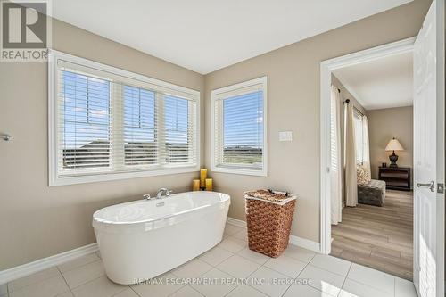 220 Harpin Way E, Centre Wellington, ON - Indoor Photo Showing Bathroom