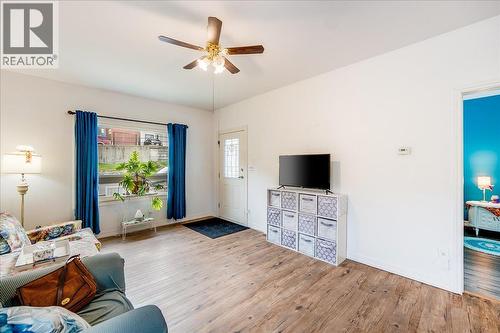 927 Nelson Avenue, Trail, BC - Indoor