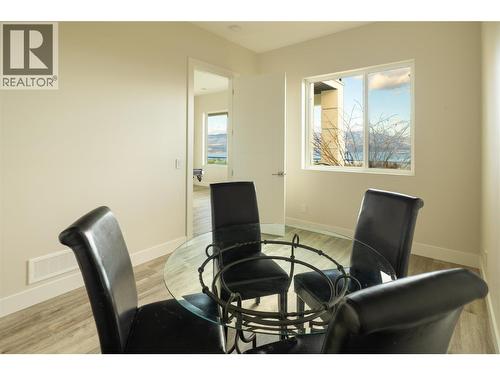 442 Redtail Court, Kelowna, BC - Indoor Photo Showing Office