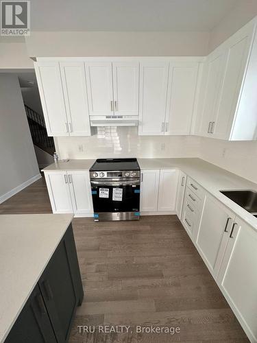 655 Terrier Circle, Ottawa, ON - Indoor Photo Showing Kitchen