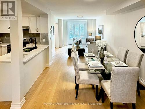 516 Bur Oak Avenue, Markham, ON - Indoor Photo Showing Dining Room
