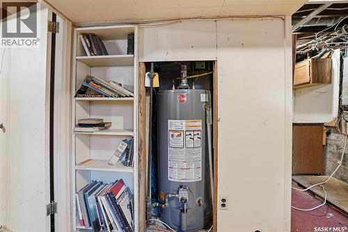 521 Albert Avenue, Saskatoon, SK - Indoor