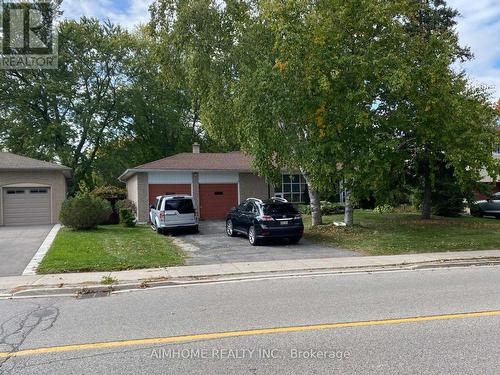 32 SCIBERRAS ROAD  Markham, ON L3R 2J3