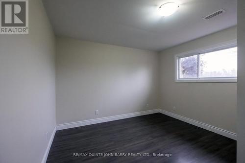 113 Barcovan Beach Road, Quinte West (Murray Ward), ON - Indoor Photo Showing Other Room