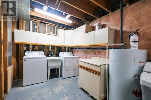 113 Barcovan Beach Road, Quinte West (Murray Ward), ON - Indoor Photo Showing Laundry Room