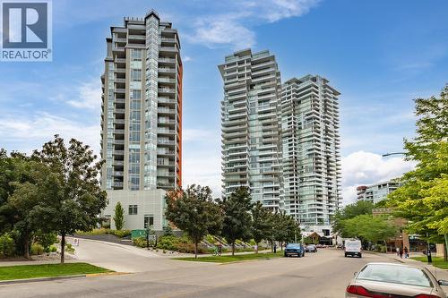 1151 Sunset Drive Unit# 905, Kelowna, BC - Outdoor With Facade
