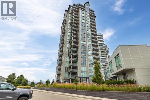 1151 Sunset Drive Unit# 905, Kelowna, BC - Outdoor With Balcony With Facade