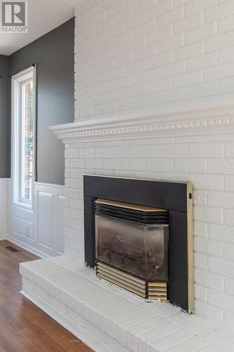 128 Brian Boulevard, Hamilton, ON - Indoor Photo Showing Living Room With Fireplace