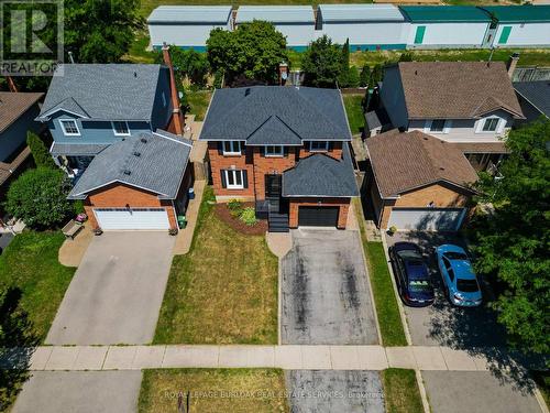 128 Brian Boulevard, Hamilton, ON - Outdoor With Facade