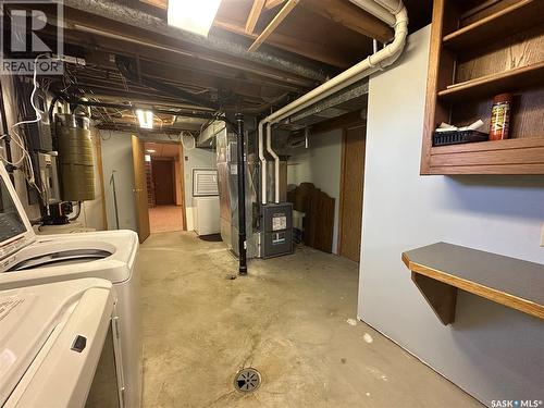 142 Coronation Drive, Canora, SK - Indoor Photo Showing Other Room
