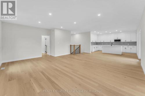 101 Tower Drive, North Bay (Airport), ON - Indoor Photo Showing Kitchen
