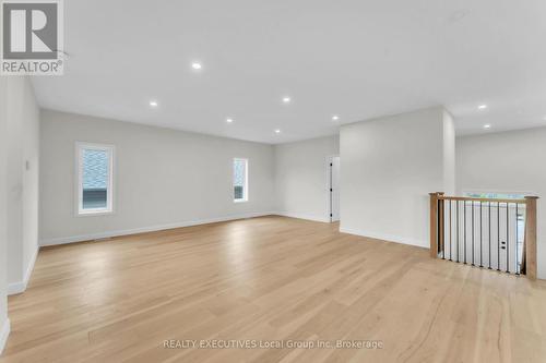 101 Tower Drive, North Bay (Airport), ON - Indoor Photo Showing Other Room