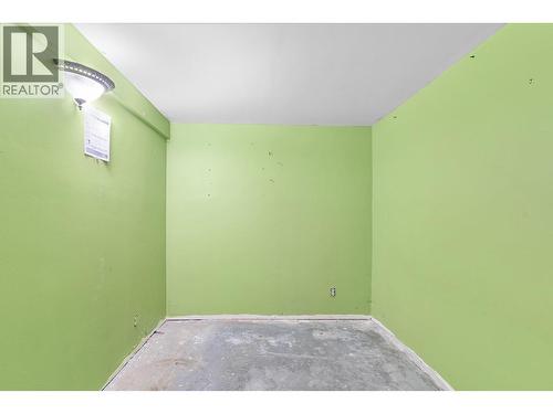 2108 33 Street, Vernon, BC - Indoor Photo Showing Other Room