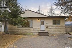2230 St Patrick AVENUE  Saskatoon, SK S7M 0L3