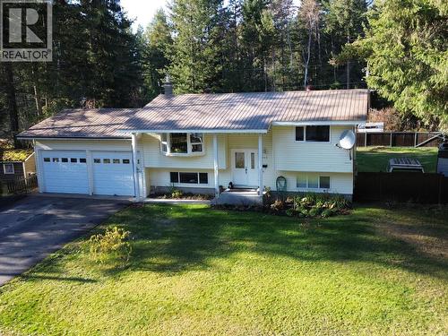 349 Dutch Lake Road, Clearwater, BC - Outdoor With Facade