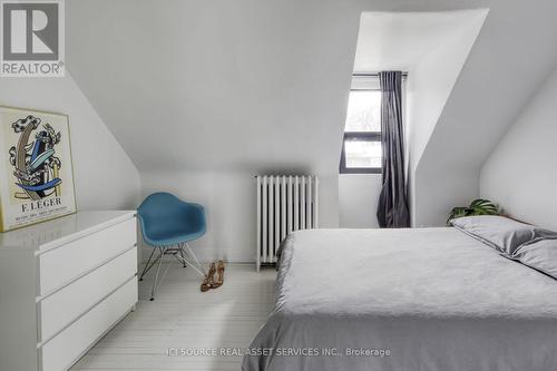 70 Crescent Road, Toronto, ON - Indoor Photo Showing Bedroom