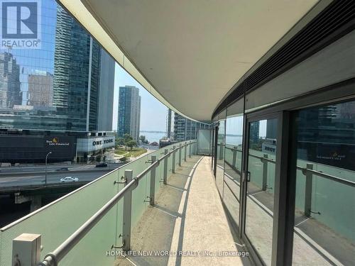 601 - 14 York Street, Toronto, ON - Outdoor With View With Exterior