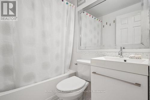 285 Lanark Avenue, Ottawa, ON - Indoor Photo Showing Bathroom