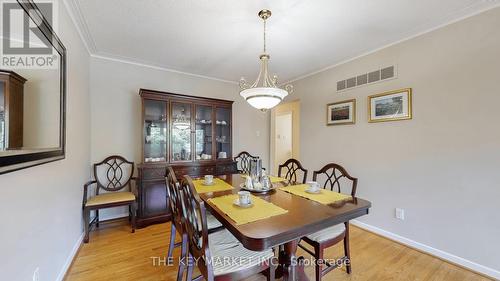 1277 Tyneburn Crescent, Mississauga, ON - Indoor Photo Showing Dining Room