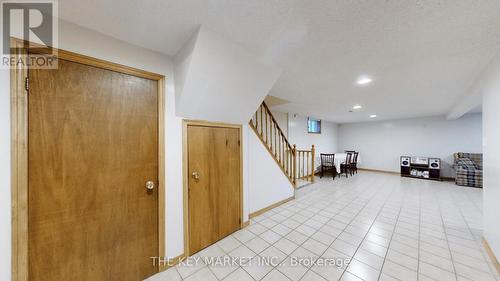 1277 Tyneburn Crescent, Mississauga, ON - Indoor Photo Showing Other Room