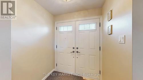 1277 Tyneburn Crescent, Mississauga, ON - Indoor Photo Showing Other Room