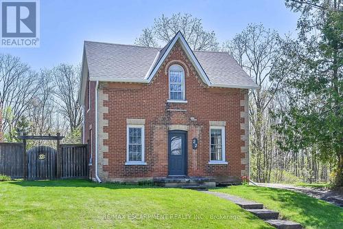 22 TOLHURST AVENUE  Brant, ON N0E 1N0