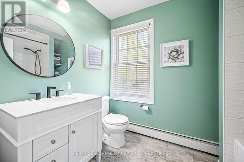22 Tolhurst Avenue, Brant, ON - Indoor Photo Showing Bathroom