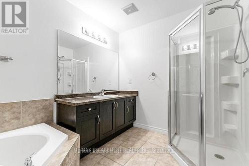 70 Vinton Road, Hamilton, ON - Indoor Photo Showing Bathroom
