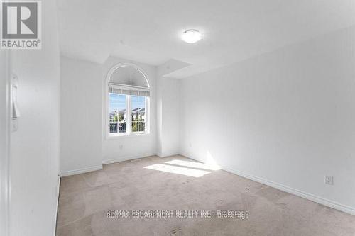 70 Vinton Road, Hamilton, ON - Indoor Photo Showing Other Room