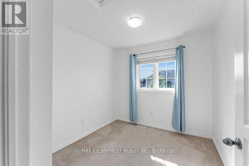 70 Vinton Road, Hamilton, ON - Indoor Photo Showing Other Room