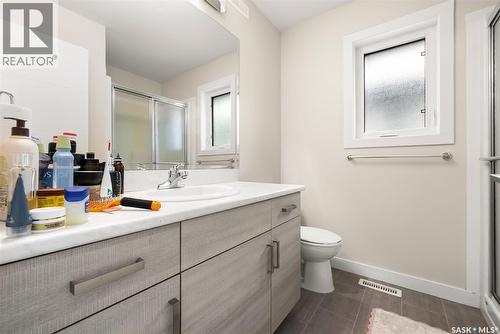 1157 Poley Street, Regina, SK - Indoor Photo Showing Bathroom