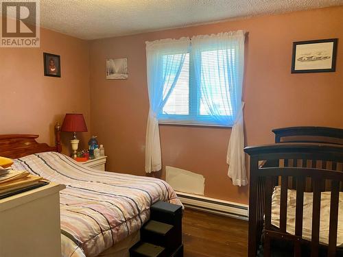 70 Elizabeth Drive, Paradise, NL - Indoor Photo Showing Bedroom