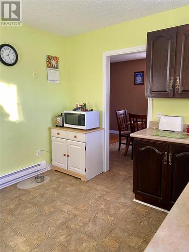 70 Elizabeth Drive, Paradise, NL - Indoor