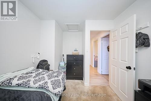 11 Newleaf Crescent, Welland (N. Welland), ON - Indoor Photo Showing Bedroom