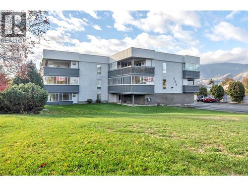 201-262 Kinney Avenue  Penticton, BC V2A 6R6