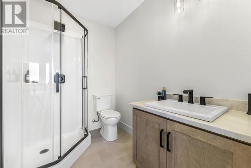 60 Trenton Drive, Paradise, NL - Indoor Photo Showing Bathroom