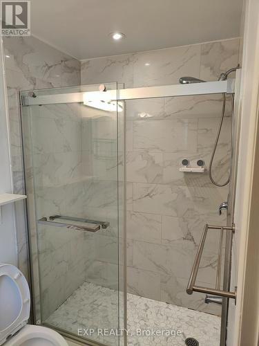 5919 Tampico Way, Mississauga, ON - Indoor Photo Showing Bathroom