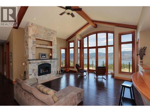105 Timberline Road, Kelowna, BC - Indoor Photo Showing Living Room With Fireplace