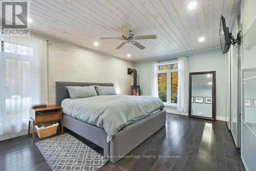 Primary Bedroom - 34 Beechwood Lane, Seguin, ON - Indoor Photo Showing Bedroom