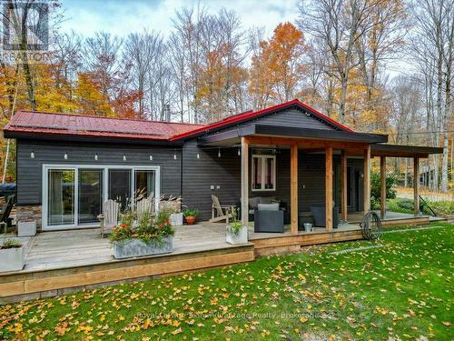 Covered heated deck - 34 Beechwood Lane, Seguin, ON - Outdoor With Deck Patio Veranda
