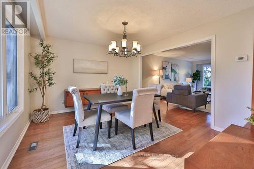 700 Fieldstone Road, Mississauga, ON - Indoor Photo Showing Dining Room
