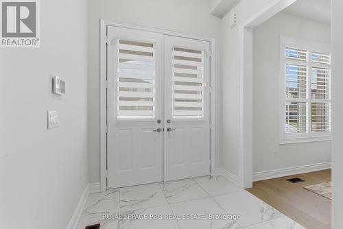 61 Cattail Crescent, Hamilton, ON - Indoor Photo Showing Other Room