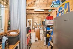 Workshop with composting toilet - 