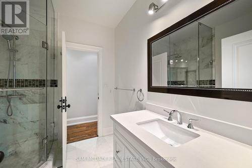 190 Maplewood Road, Mississauga, ON - Indoor Photo Showing Bathroom