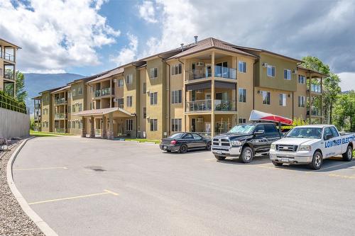 105A-921 Spillway Road  Oliver, BC V0H 1T8