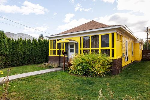 795 Lawson Avenue, Kelowna, BC - Outdoor